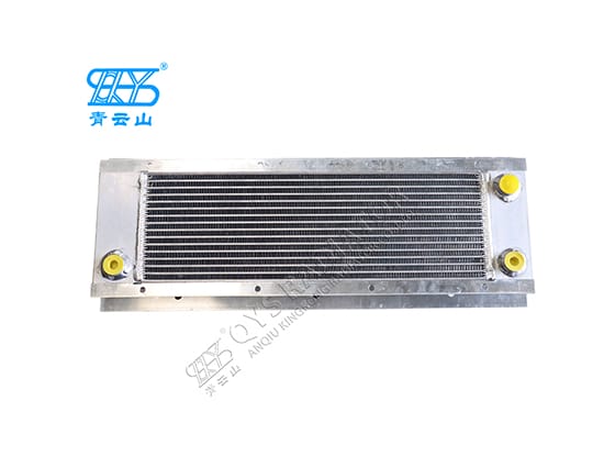 Compatible with 24V electronic fans and high-pressure oil coolers for use with cabinet-mounted computer enclosures.